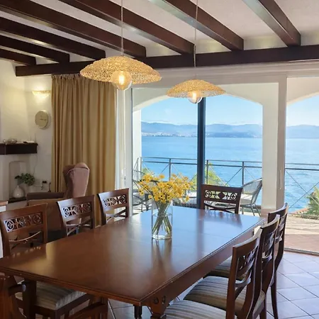 Willa Palazzo Del Mar Opatija By Guide Mošćenička Draga