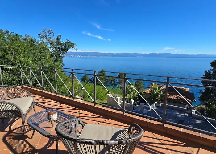 Palazzo Del Mar Opatija By Guide Mošćenička Draga