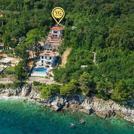 Palazzo Del Mar Opatija By Guide וילה Mošćenička Draga