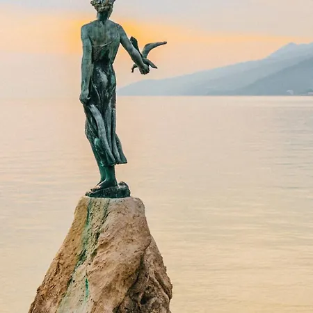 Palazzo Del Mar Opatija By Guide * Mošćenička Draga