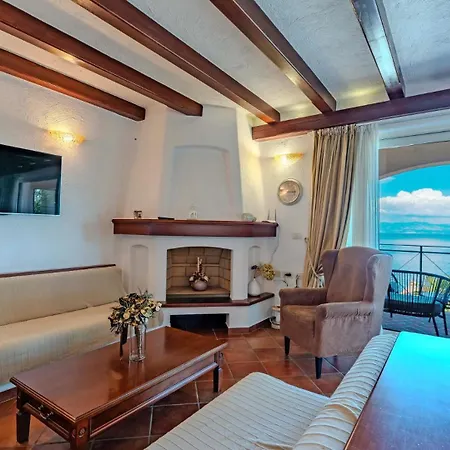 Palazzo Del Mar Opatija By Guide ヴィラ Mošćenička Draga