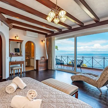 Palazzo Del Mar Opatija By Guide ヴィラ Mošćenička Draga